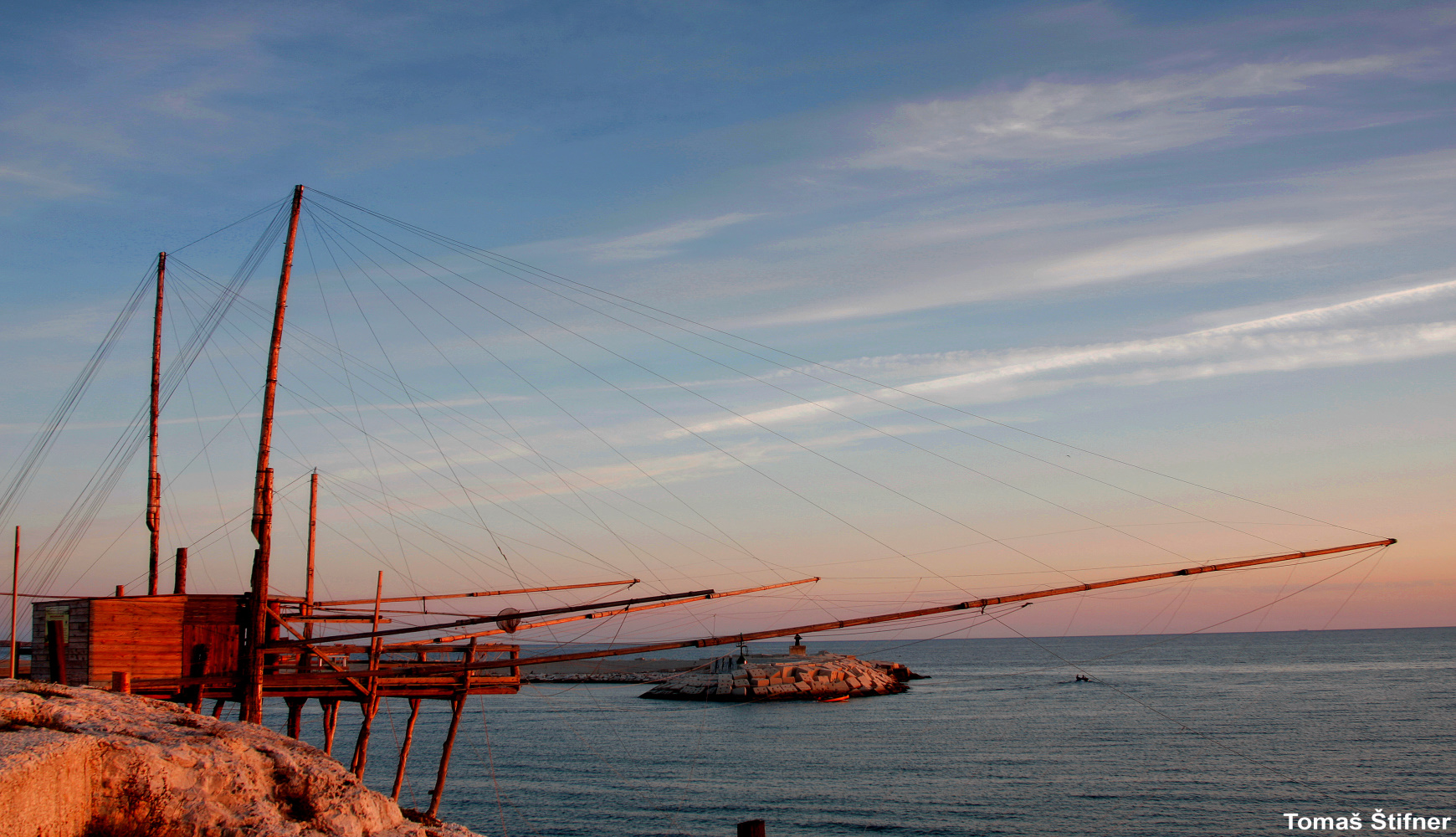 Trabucco sulla costa di Vieste