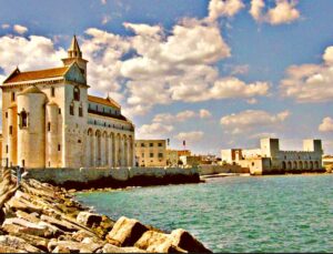 Trani, uno dei posti più belli della Puglia, soprannominata la Perla di Puglia